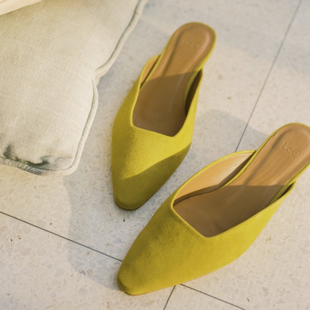 LoQ Carmen Suede Slide